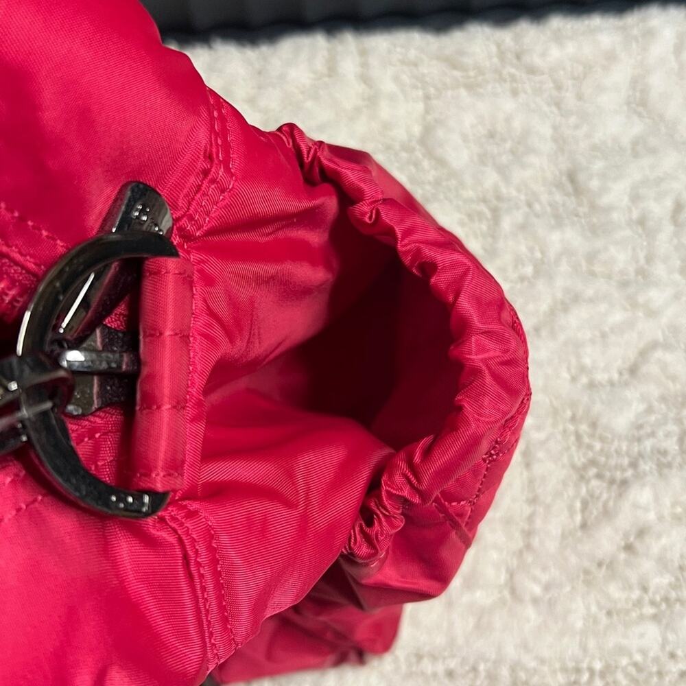 • - Picture 5 of 16